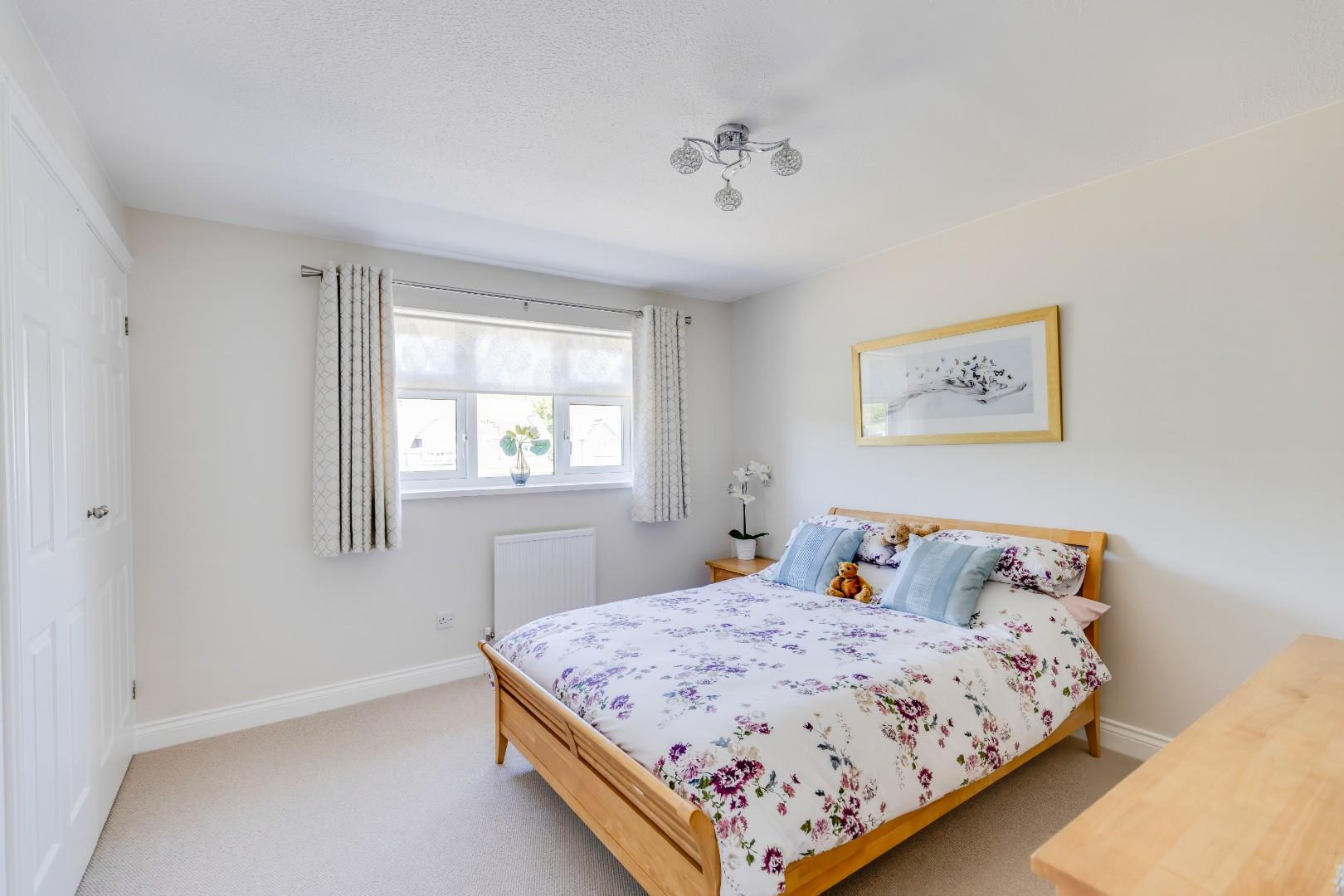22 Heol Pentre'r Felin, Llantwit Major, Vale Of Glamorgan, CF61 2XS